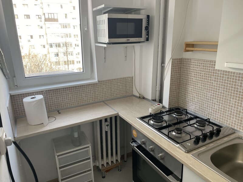 Calea Vitan intersectie cu Ramnicu Valcea, Stadionul Olimpia, Auchan,